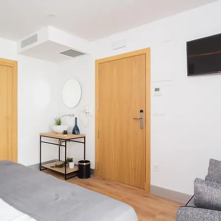 Guest house Arroka 3*